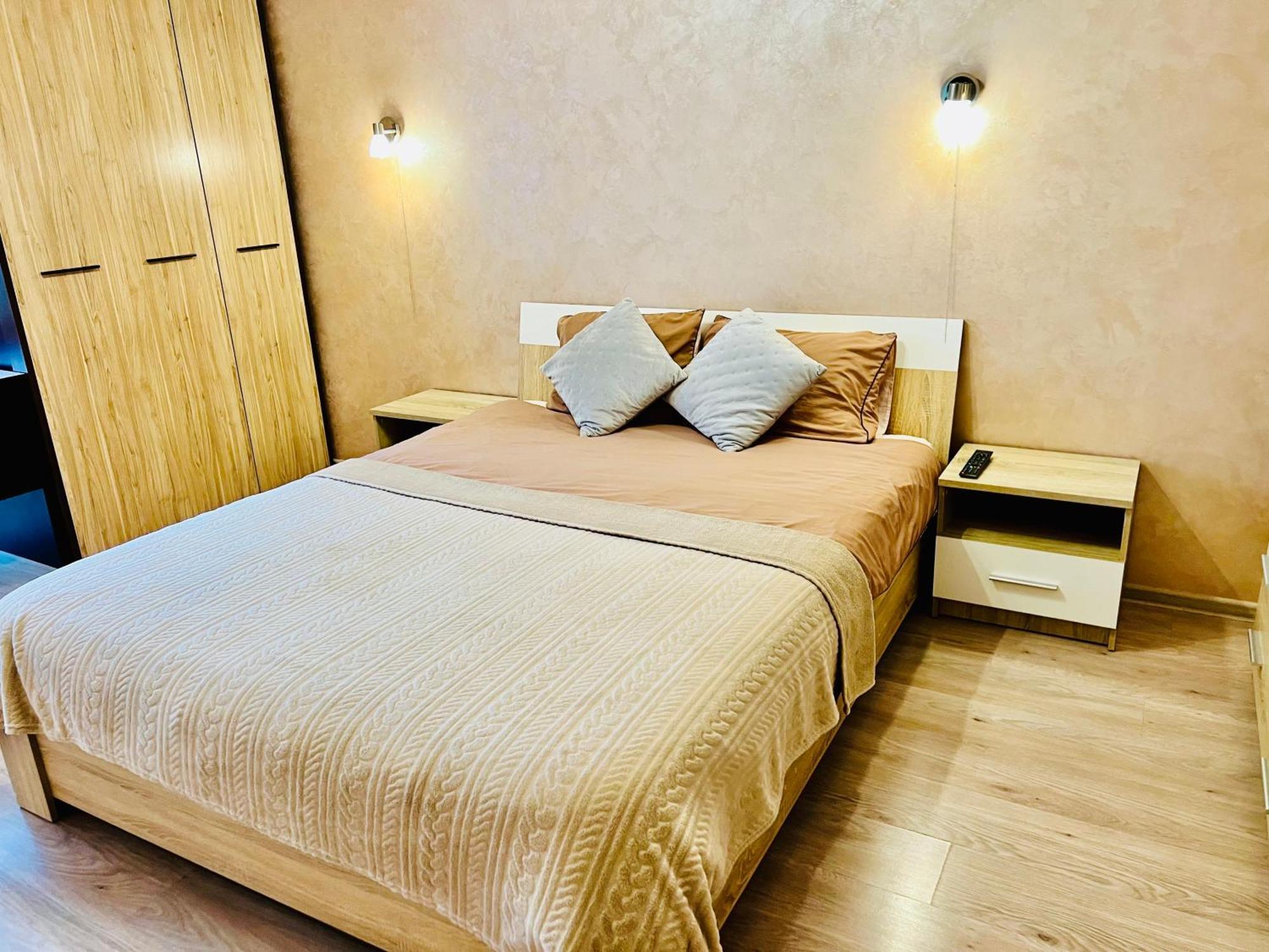 Apartaments Sichovyh Strilciv 68A 伊万诺-弗兰科夫斯克 外观 照片